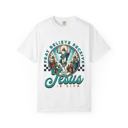 Jesus is King Tshirt