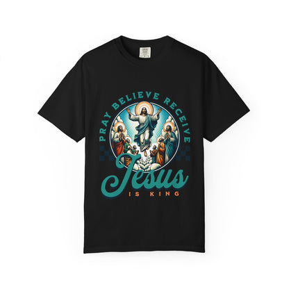 Jesus is King Tshirt